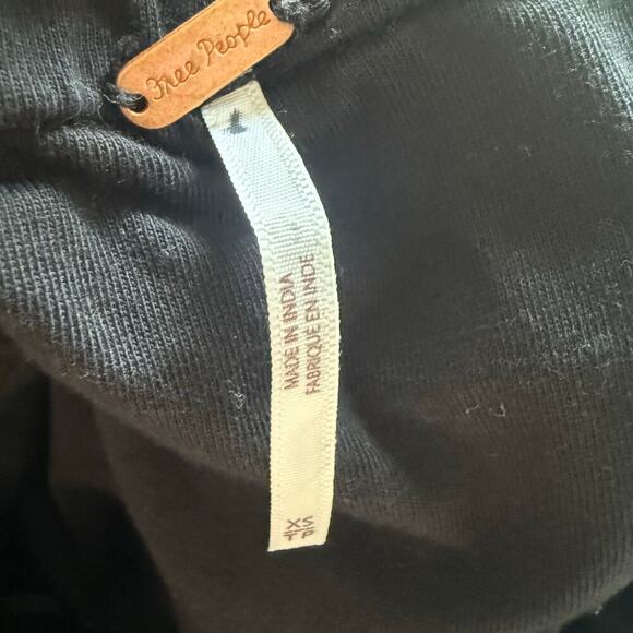 FREE PEOPLE Tavi Crochet Maxi Skirt Black 100% Cotton Boho Festival Beachy XS - Picture 6 of 8